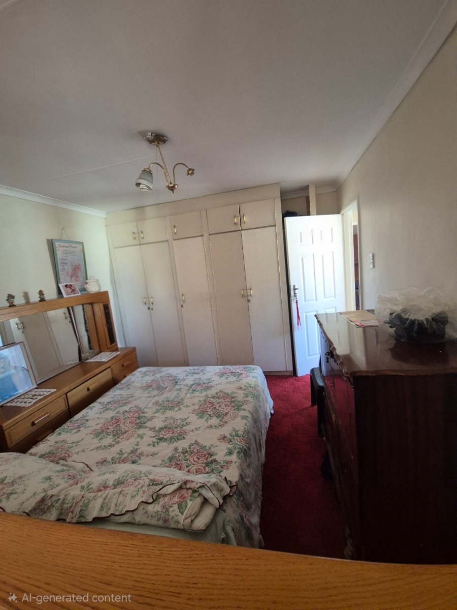 5 Bedroom Property for Sale in Motherwell Nu 5 Eastern Cape